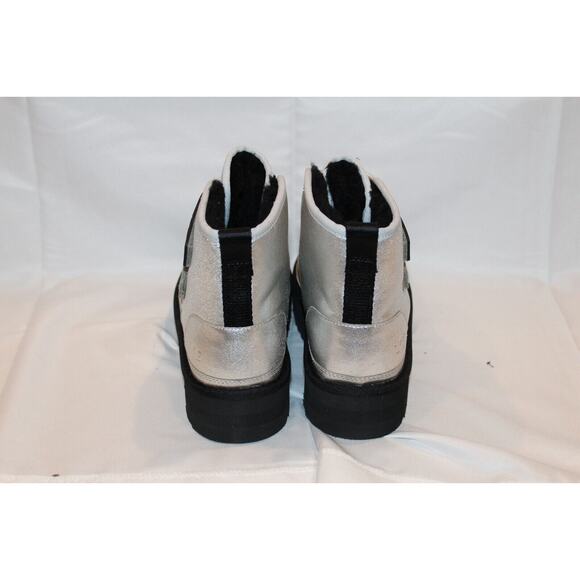 UGG SILVER NEUMEL PLATFORM STRAP ANKLE BOOTS YOUTH 4 FITS WOMEN US 5.5-6 - Picture 5 of 9